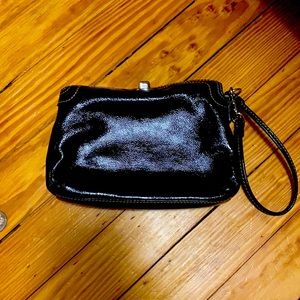 Black clutch
